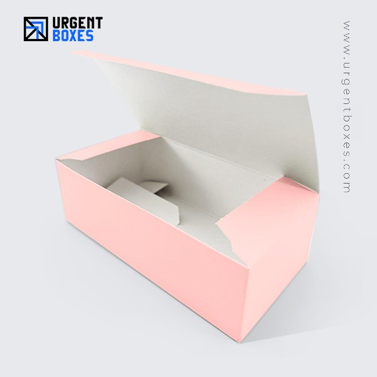 personalized pink dessert packaging