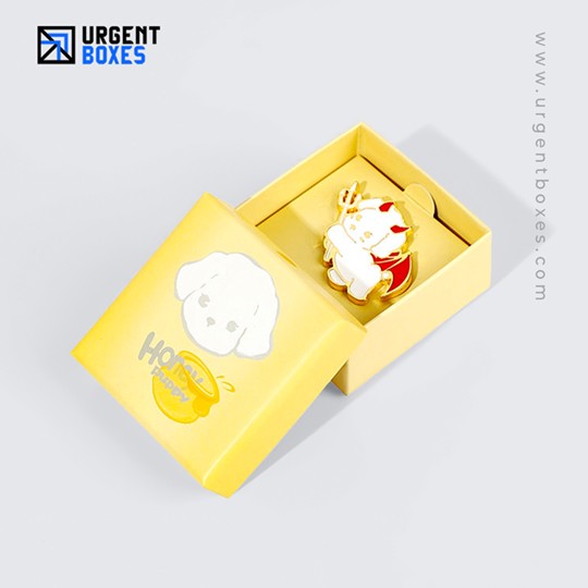 personalized brooch boxes